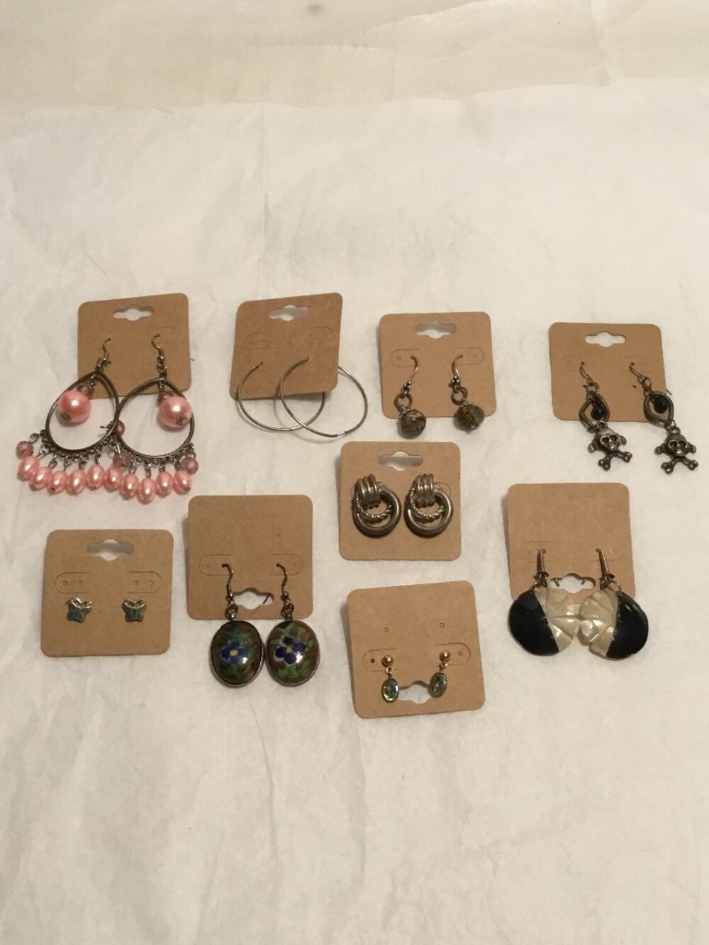 Nice lot of 9 pairs of earrings on cards